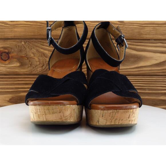 Crown Vintage Size 8 Platform Heel Black Leather M Width Chalina - Picture 2 of 10